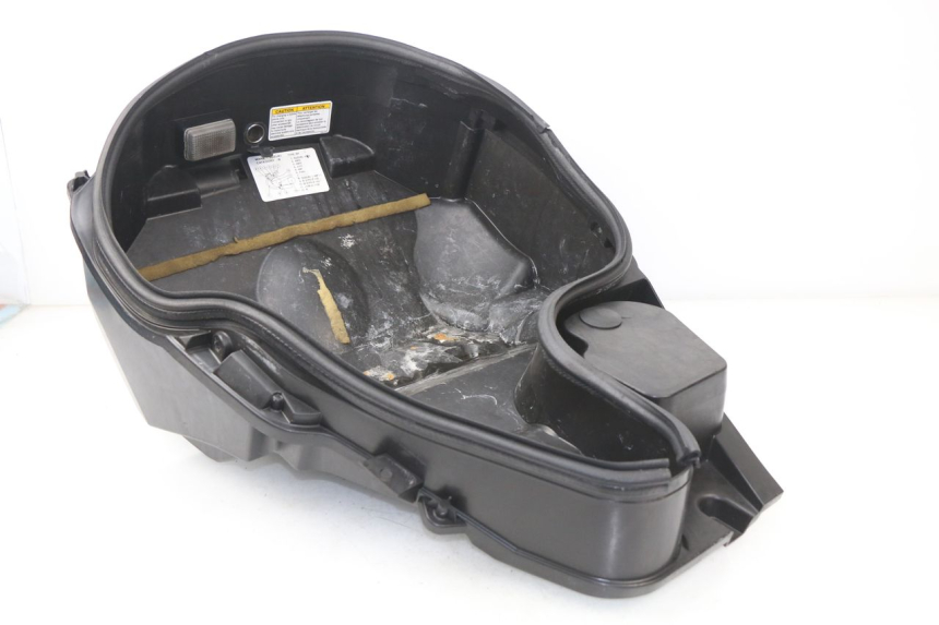 photo de UNDERSEAT STORAGE SUZUKI UH BURGMAN 125 (2002 - 2006)