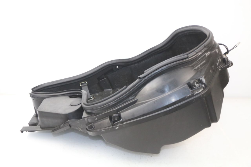 photo de UNDERSEAT STORAGE SUZUKI UH BURGMAN 125 (2002 - 2006)