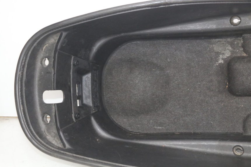 photo de SEAT STORAGE BOX SYM GTS EFI 125 (2012 - 2016)