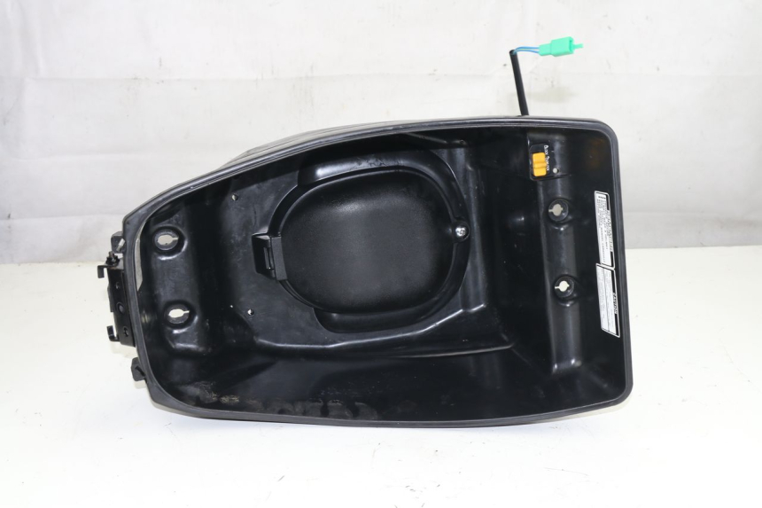 photo de UNDERSEAT STORAGE SYM SYMPLY 4T 50 (2012 - 2015)