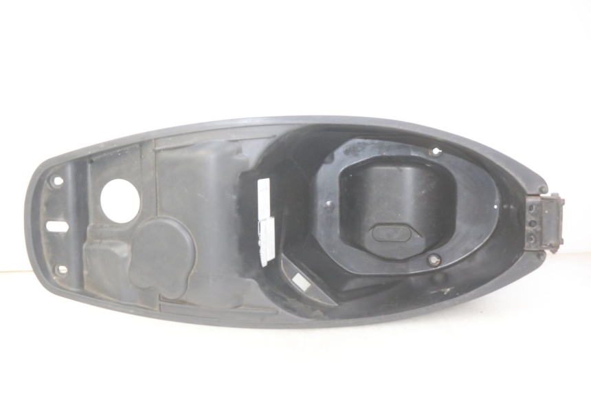 photo de SEAT STORAGE BOX PEUGEOT TWEET 4T 50 (2010 - 2014)