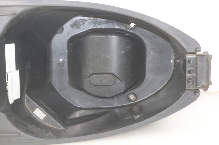 photo de SEAT STORAGE BOX PEUGEOT TWEET 4T 50 (2010 - 2014)