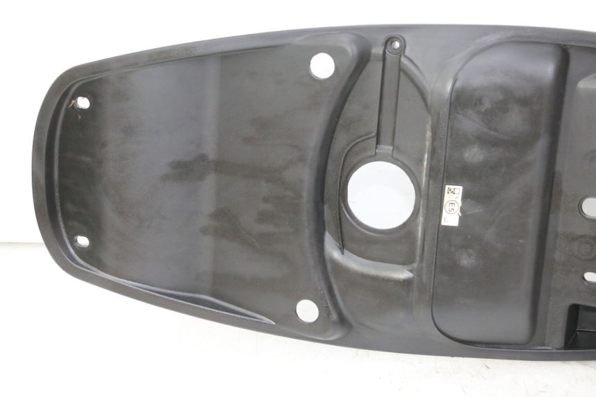 photo de UNDERSEAT STORAGE PEUGEOT TWEET PRO CARGO 50 (2018 - 2020)