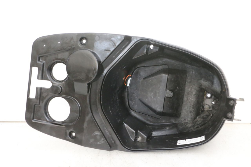 photo de UNDERSEAT STORAGE PEUGEOT VIVACITY 100 (1999 - 2008) - Main view