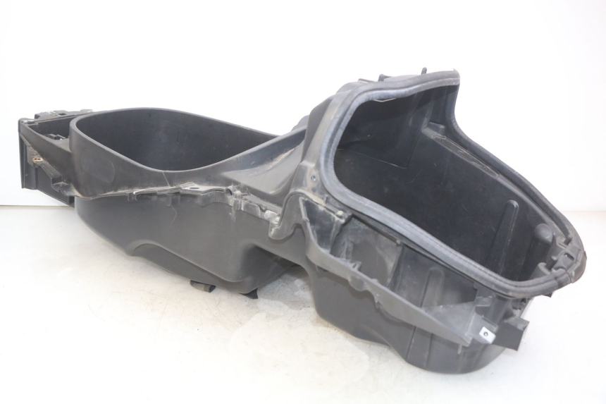photo de SEAT STORAGE BOX PIAGGIO X8 125 (2004 - 2007)