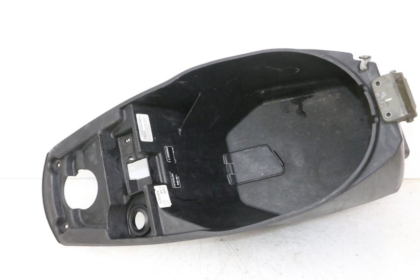 photo de UNDERSEAT STORAGE HONDA X8R 50 (1998 - 2003)