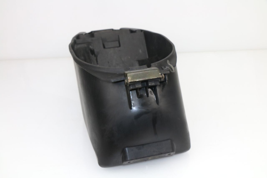 photo de UNDERSEAT STORAGE HONDA X8R 50 (1998 - 2003)