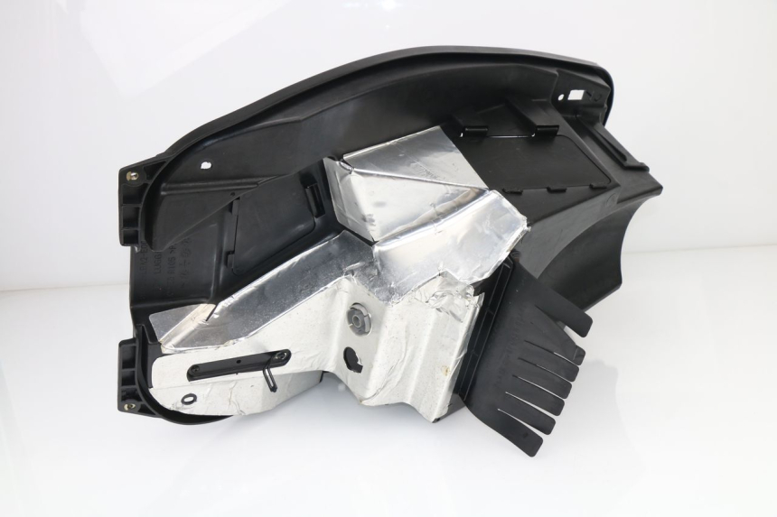 photo de UNDERSEAT STORAGE KYMCO XCITING 500 (2004 - 2006)