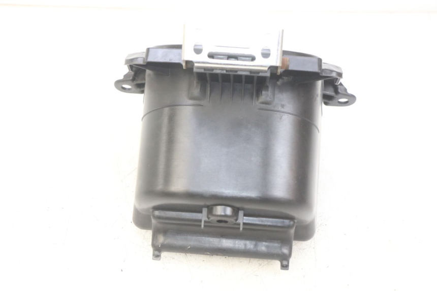 photo de SEAT STORAGE BOX YAMAHA HW XENTER 125 (2011 - 2017)