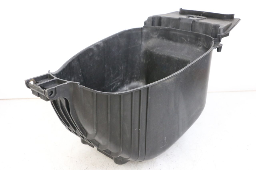 photo de UNDERSEAT STORAGE YAMAHA YE ZEST 50 (1992 - 1998)