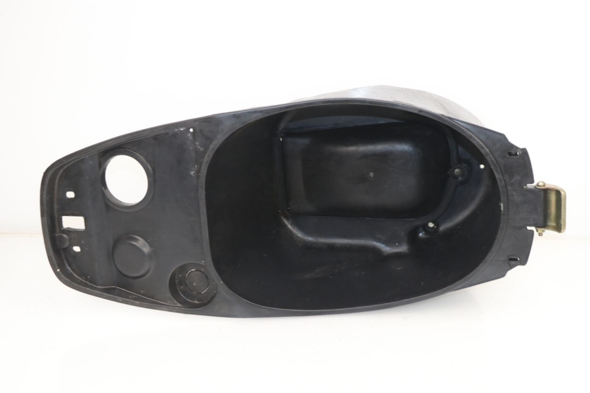 photo de UNDERSEAT STORAGE YIYING YY T POWER MAX 125 (2006 - 2016)