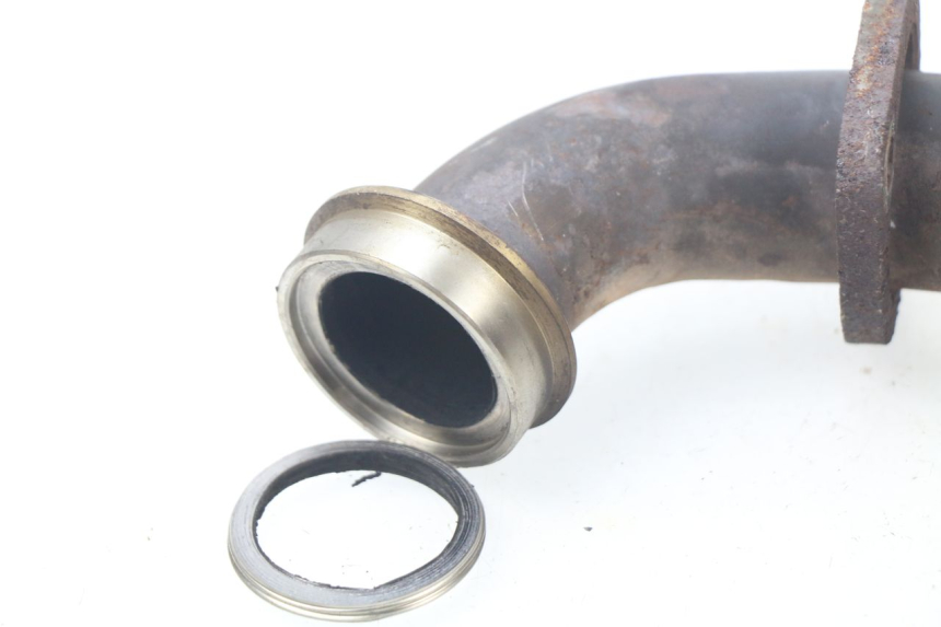 photo de EXHAUST PIPE PIAGGIO BEVERLY 500 (2003 - 2007) - Alternative perspective