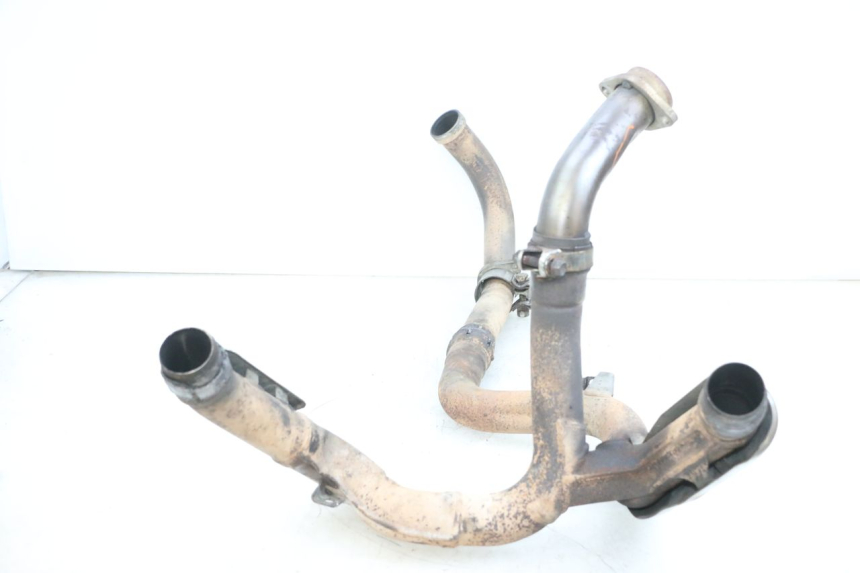 photo de EXHAUST PIPE SUZUKI DL V STROM 1000 (2002 - 2007) - Distinctive features