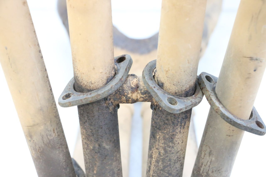 photo de EXHAUST MANIFOLD YAMAHA FJR ABS 1300 (2006 - 2012) - Detailed visual inspection