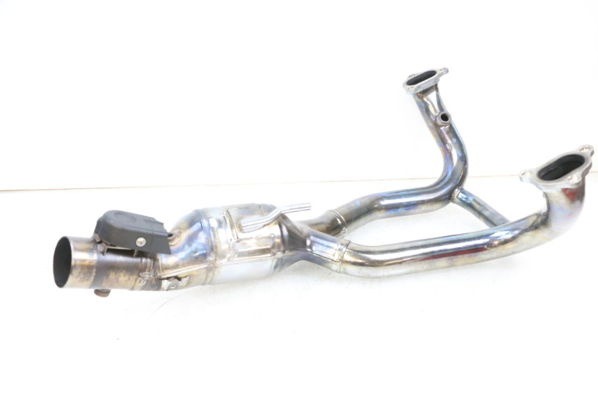 photo de EXHAUST PIPE BMW R GS 1250 (2021 - 2024) - Distinctive features