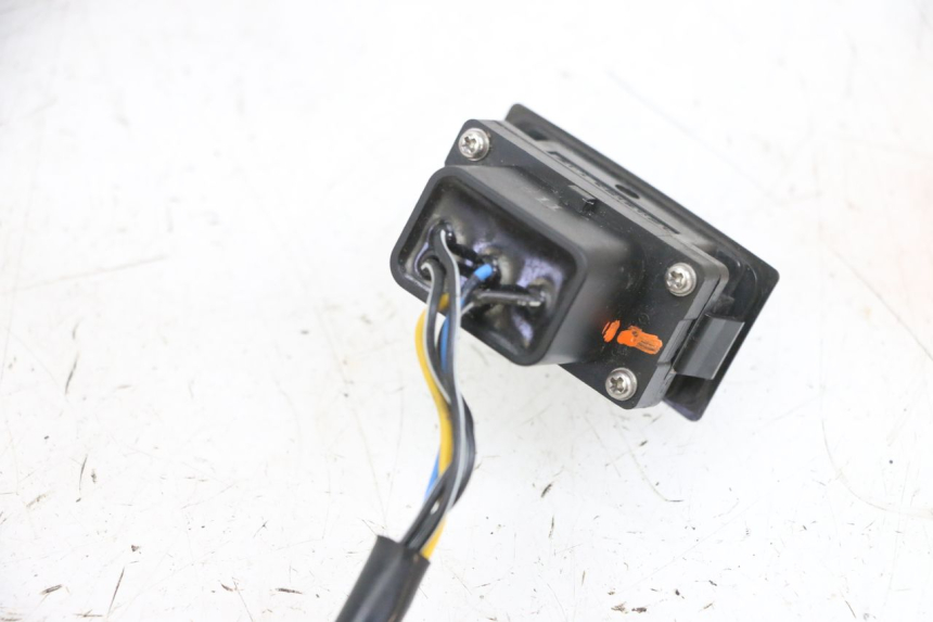 photo de SWITCH SUZUKI BURGMAN 650 (2013 - 2020)