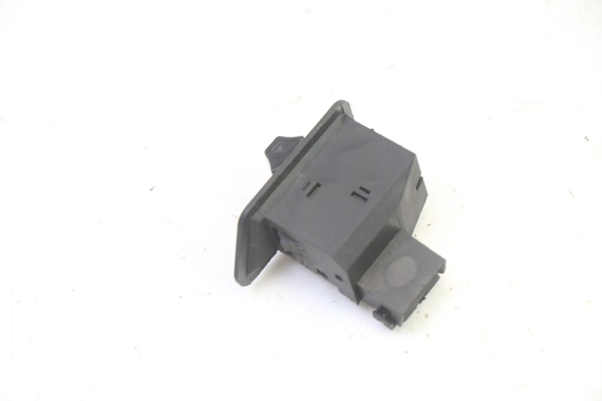 photo de TURN SIGNAL SWITCH MOTRON BREEZY 4T 50 (2021 - 2025)