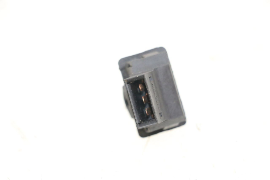 photo de TURN SIGNAL SWITCH PEUGEOT BUXY 50 (1993 - 1998) - Zoom on usage condition
