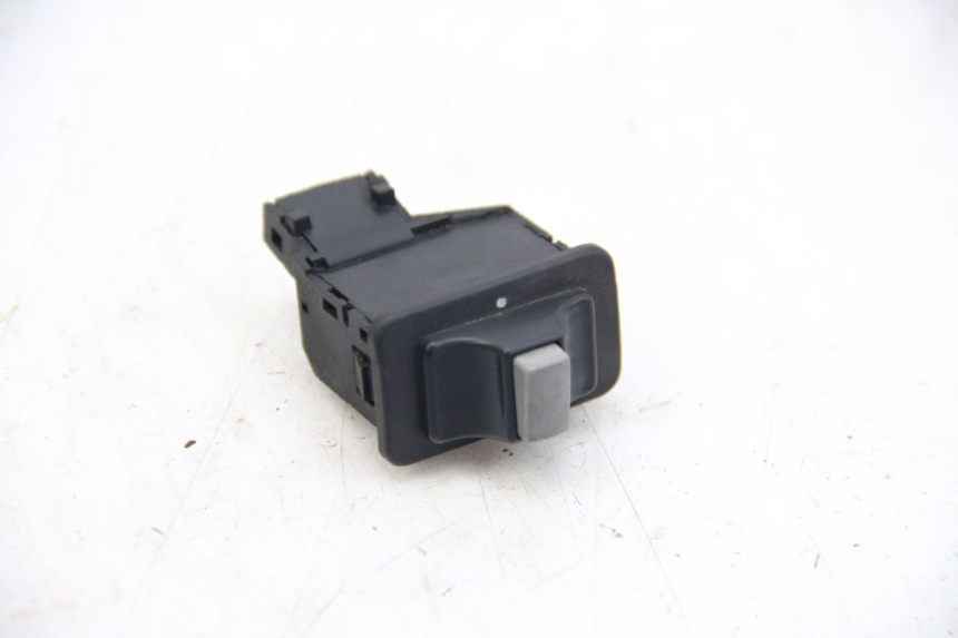 photo de TURN SIGNAL SWITCH ECCITY ARTELEC 670 1 (2013 - 2017)