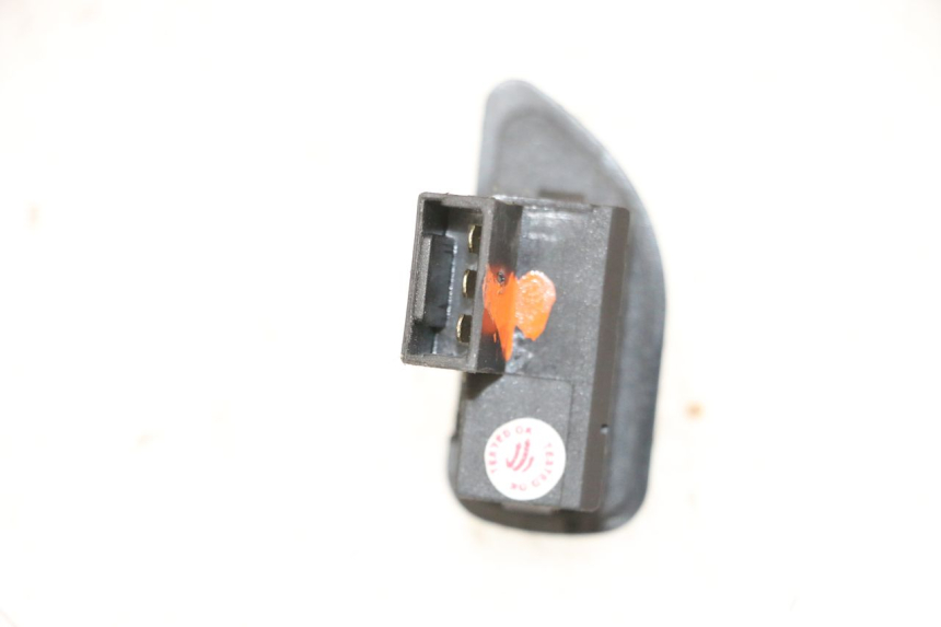 photo de TURN SIGNAL SWITCH PIAGGIO MP3 HPE 300 (2019 - 2026) - Component detail