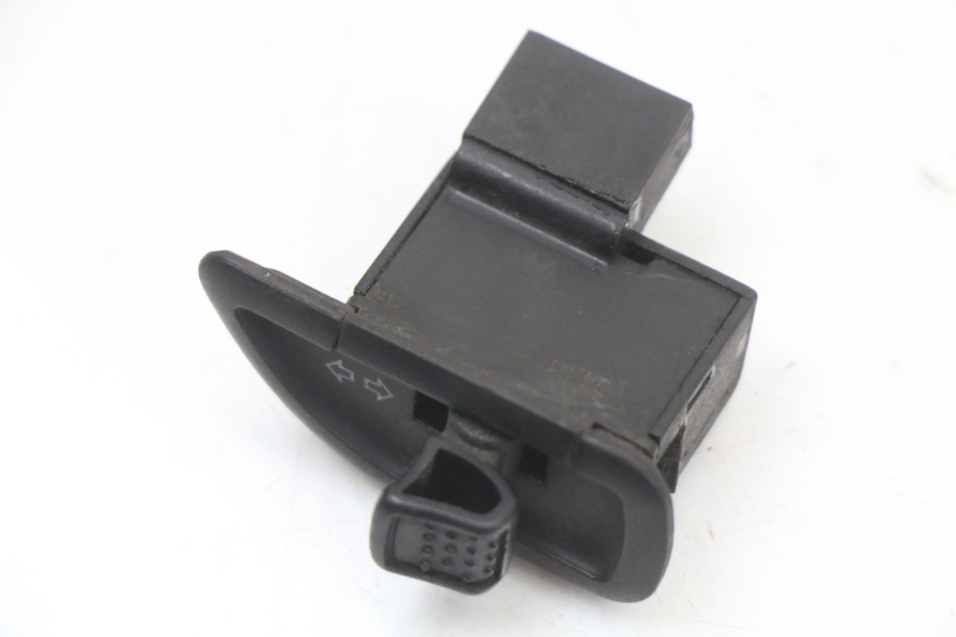 photo de TURN SIGNAL SWITCH PIAGGIO MP3 125 (2006 - 2014)