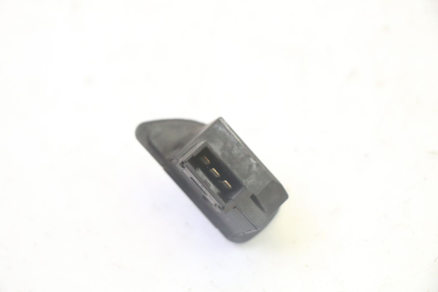 photo de TURN SIGNAL SWITCH PIAGGIO MP3 500 (2011 - 2015)