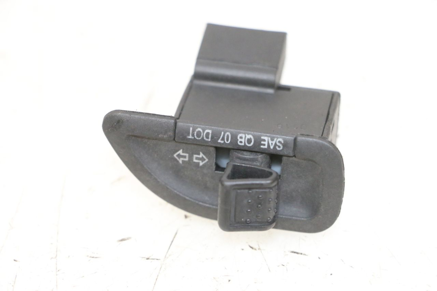 photo de TURN SIGNAL SWITCH PIAGGIO NEW TYPHOON 50 (2018 - 2021) - Main view