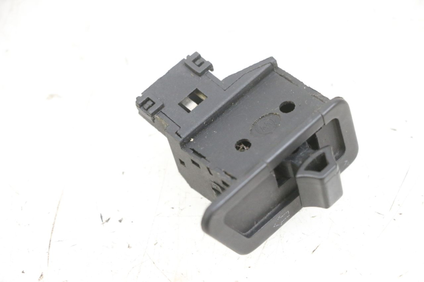 photo de TURN SIGNAL SWITCH JM MOTORS OLDIES GT 4T 50 (2018 - 2025) - Component detail