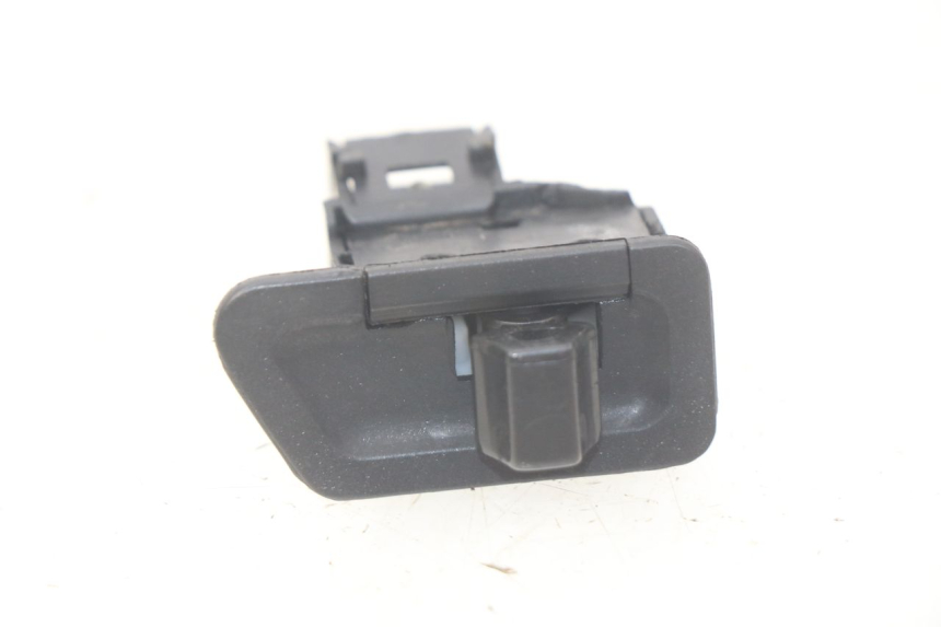 photo de TURN SIGNAL SWITCH SYM ORBIT III 3 4T 50 (2018 - 2021)