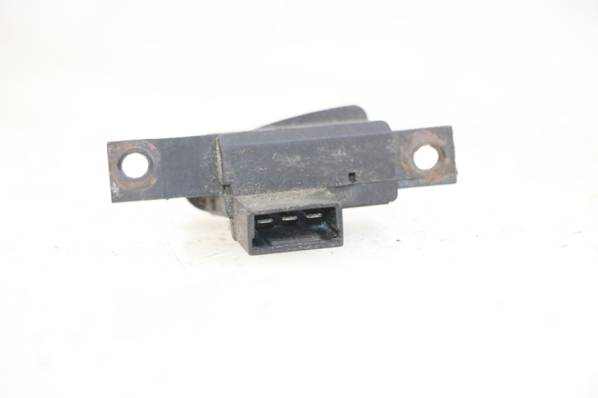 photo de TURN SIGNAL SWITCH PIAGGIO VESPA GRANTURISMO 200 (2004 - 2005)