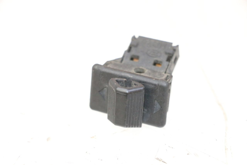 photo de TURN SIGNAL SWITCH PEUGEOT SPEEDAKE 50 (1995 - 1997)
