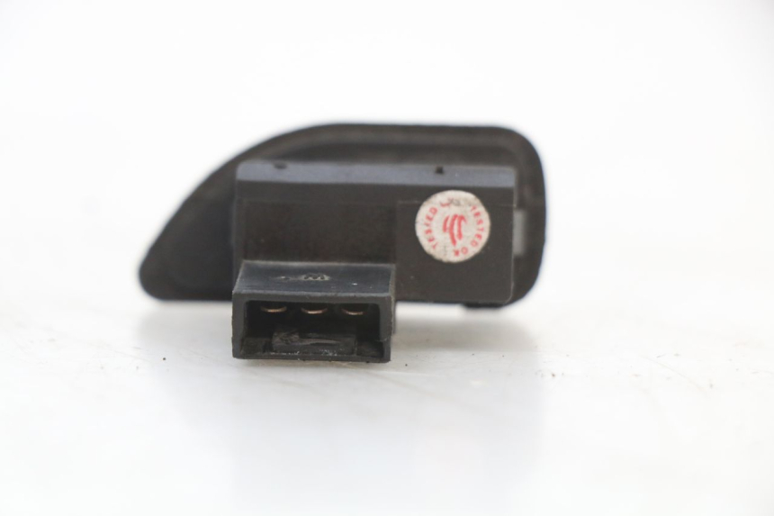 photo de TURN SIGNAL SWITCH APRILIA SR 2T 50 (2018 - 2022)