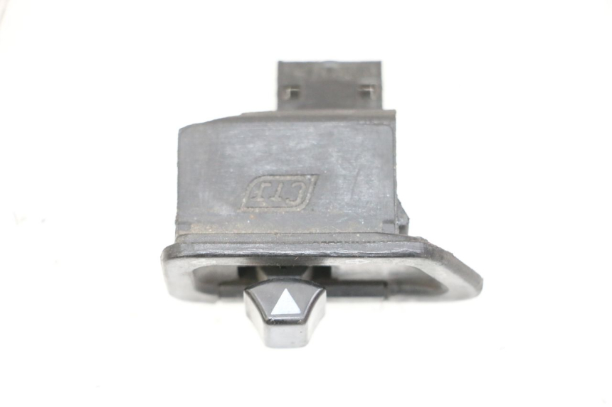 photo de TURN SIGNAL SWITCH SYM FIDDLE 3 III 50 (2014 - 2020)