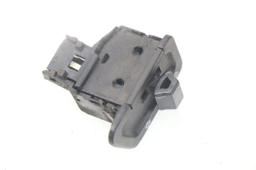 photo de TURN SIGNAL SWITCH SYM ORBIT III 3 4T 50 (2018 - 2021)