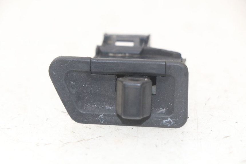 photo de TURN SIGNAL SWITCH SYM SYMPHONY 50 (2009 - 2015)