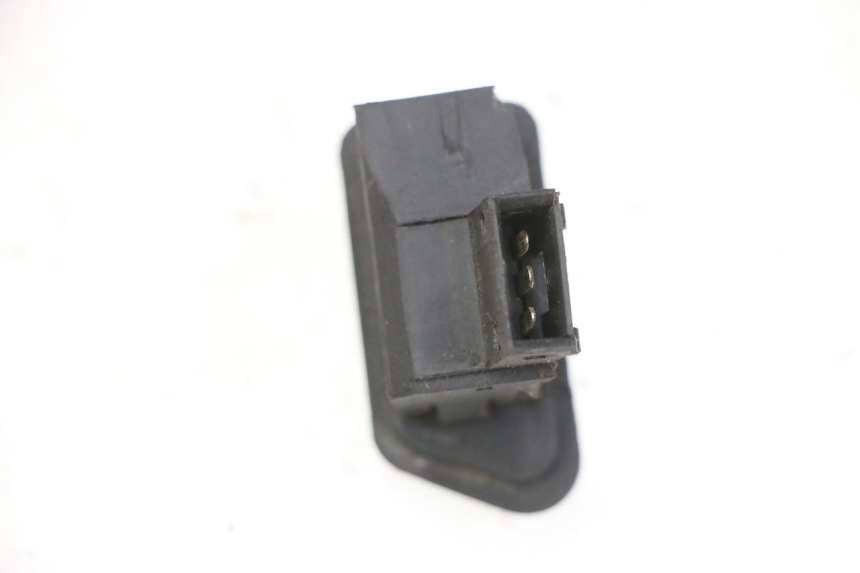 photo de TURN SIGNAL SWITCH PEUGEOT TWEET PRO EFI 4T 50 (2021 - 2022)