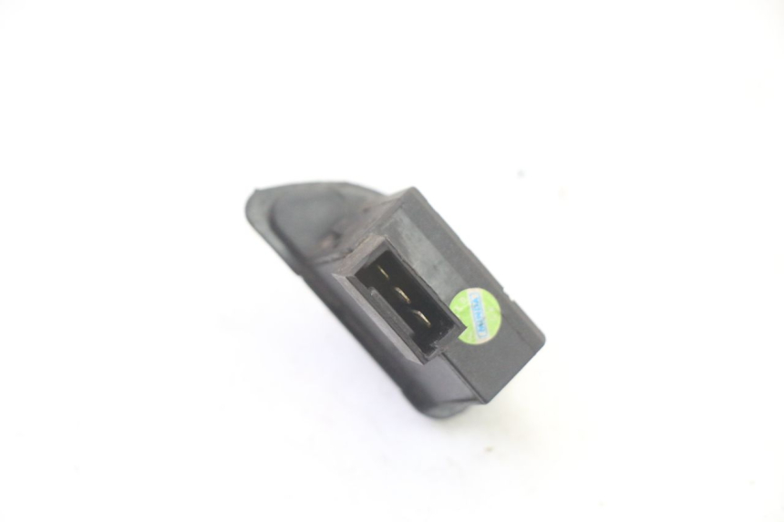 photo de TURN SIGNAL SWITCH PEUGEOT VIVACITY 50 (2004 - 2009)