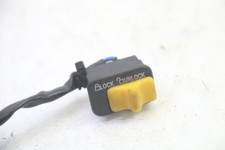 photo de SWITCH ON OFF SYM FIDDLE 3 III 125 (2014 - 2020) - Component detail