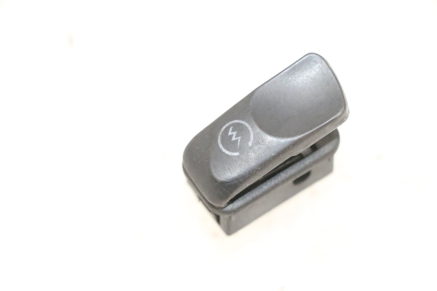 photo de STARTER SWITCH PIAGGIO NEW TYPHOON 50 (2018 - 2021) - Main view