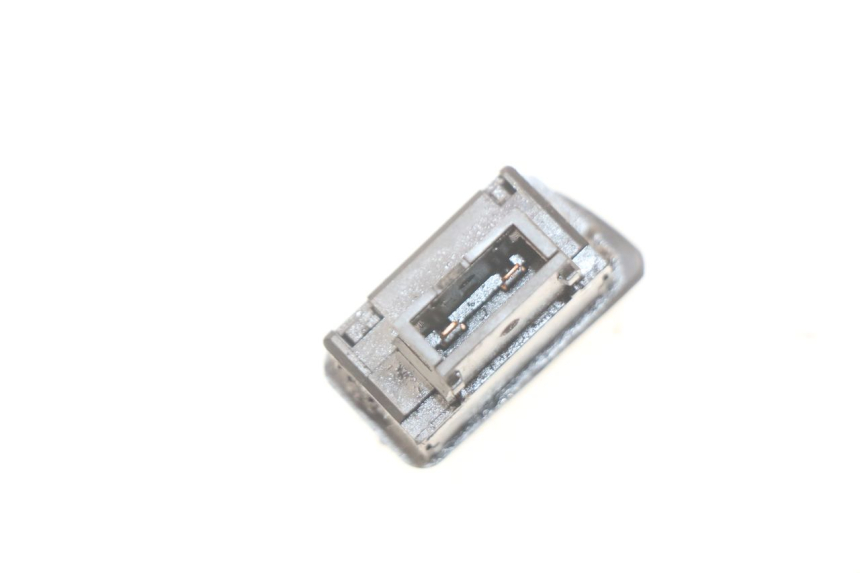 photo de STARTER SWITCH PIAGGIO LIBERTY IGET 4T 50 (2015 - 2020)