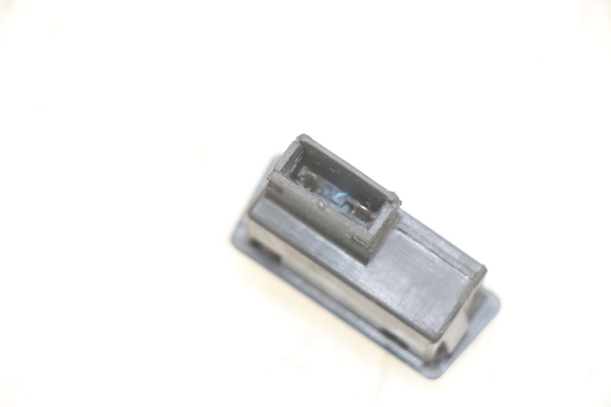 photo de STARTER SWITCH PEUGEOT TWEET 4T 50 (2014 - 2019)