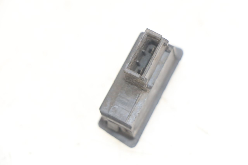 photo de STARTER SWITCH YAMAHA X-MAX XMAX 250 (2006 - 2009)