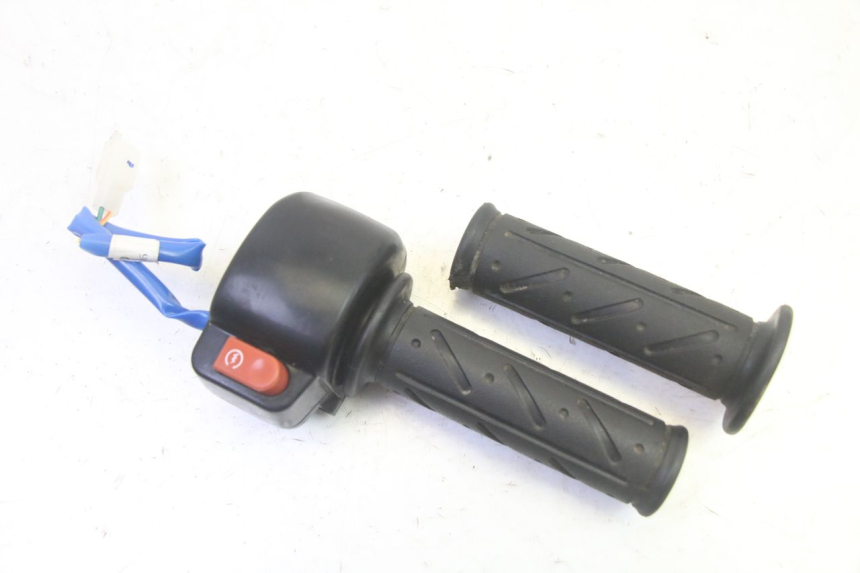 photo de RIGHT HANDLEBAR SWITCH KYMCO AGILITY 4T 50 (2018 - 2022) - Main view