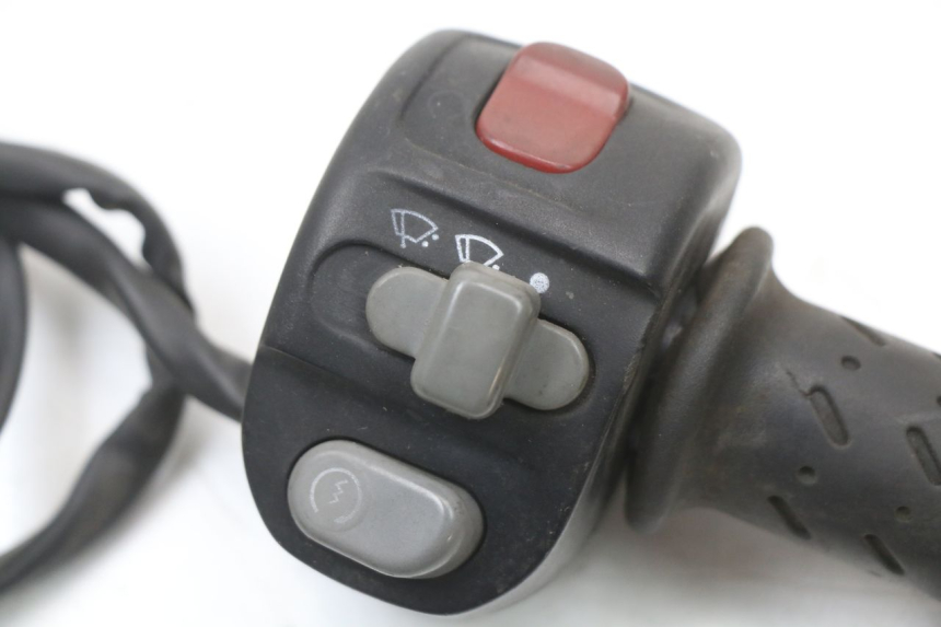 photo de RIGHT HANDLEBAR SWITCH BMW C1 125 (2000 - 2003)