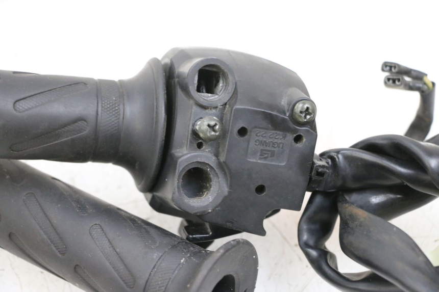 photo de RIGHT SWITCH MAG POWER BOMBERS 4T 50 (2016 - 2026) - Alternative perspective