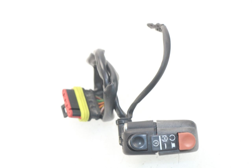 photo de RIGHT SWITCH MV AGUSTA BRUTALE R WALLY 910 (2008 - 2008)
