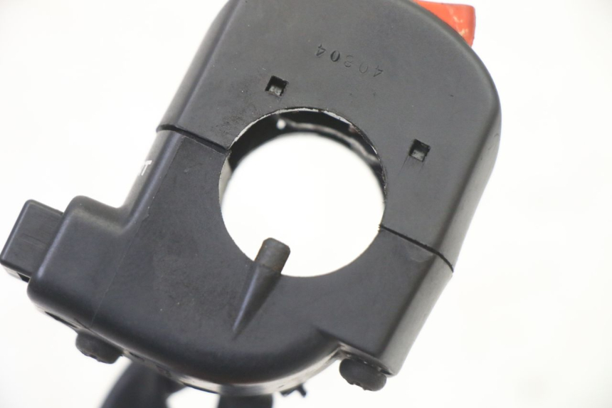 photo de RIGHT HANDLEBAR SWITCH HONDA CBR RR FIREBLADE 900 (1992 - 1994)