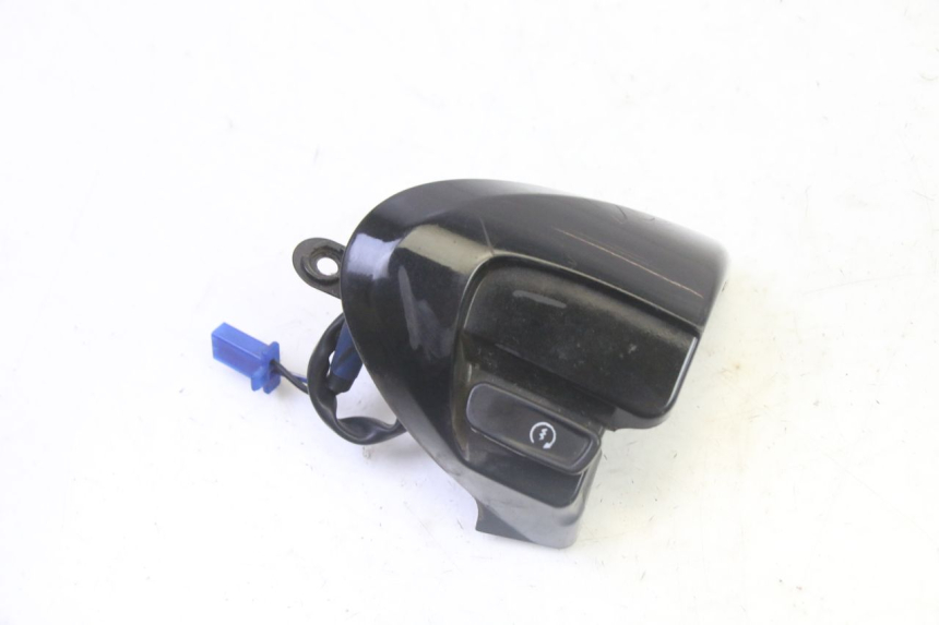 photo de RIGHT SWITCH YAMAHA CYGNUS X INJECTION 125 (2007 - 2013)