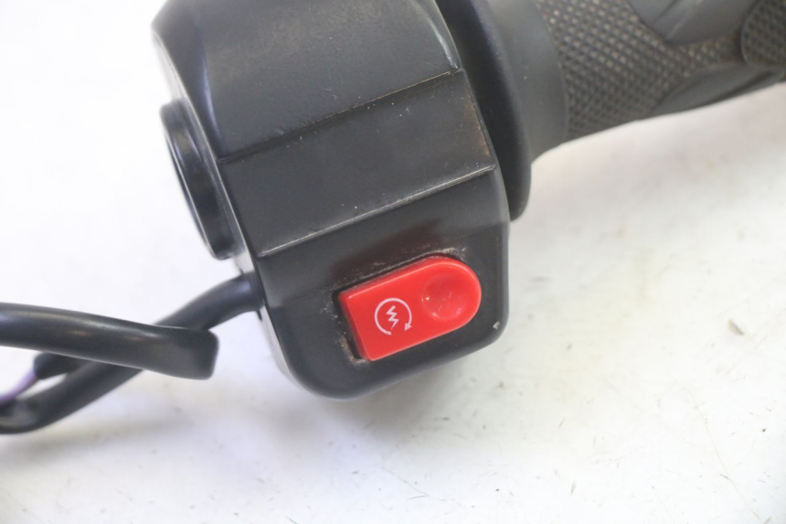 photo de RIGHT HANDLEBAR SWITCH LONGJIA DIGITA 4T 50 (2019 - 2022) - Component detail