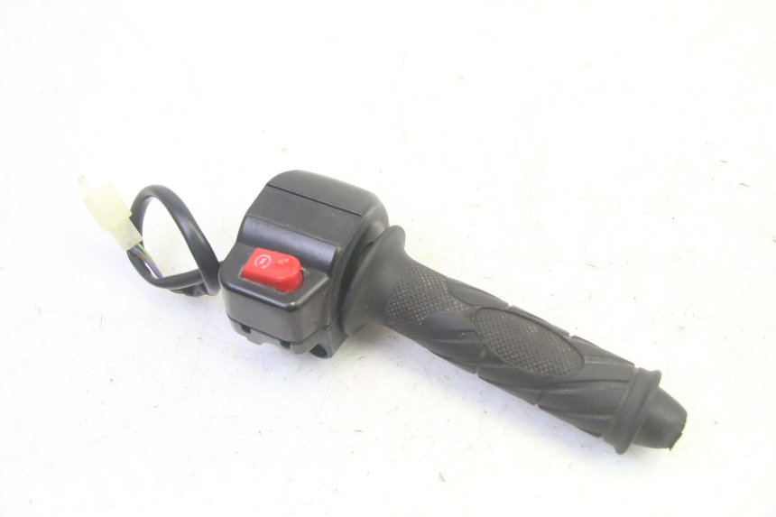 photo de RIGHT HANDLEBAR SWITCH LONGJIA DIGITA 4T 50 (2019 - 2022) - Alternative perspective